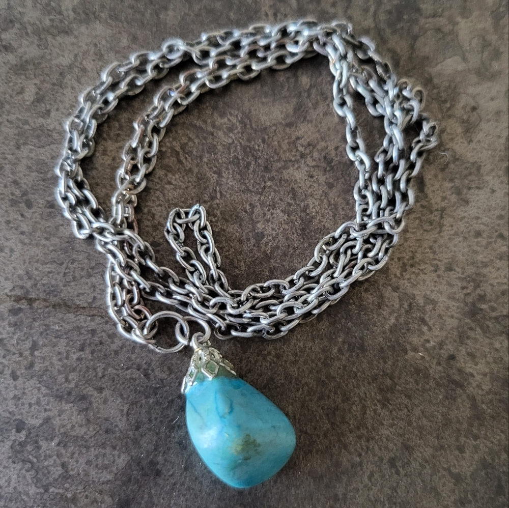 Long Metal Chain Necklace With Blue Stone